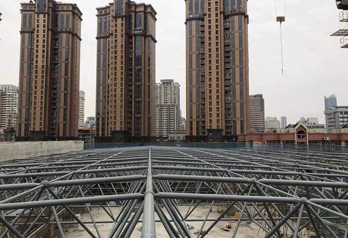 襄阳螺栓球网架结构