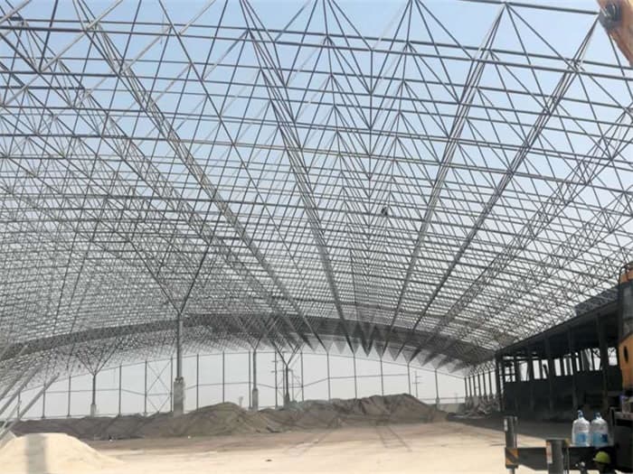 襄阳钢厂料仓网架工程